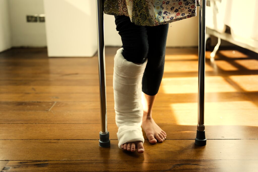 Lady Uses Crutches for Slip and Fall Injury